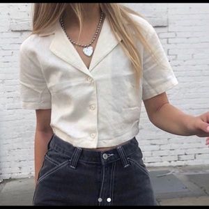 Brandy Melville beige rare cropped top💕